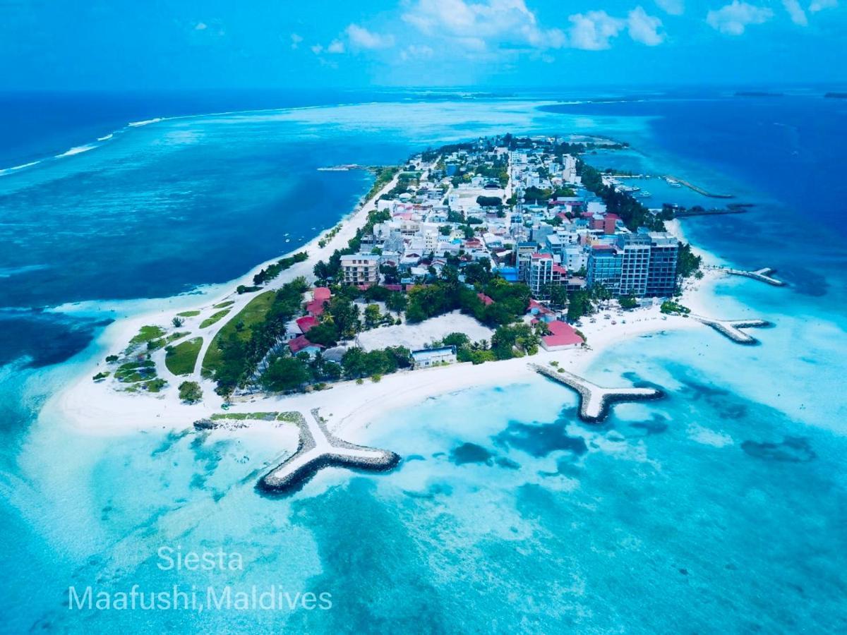 Hôtel Siesta Beach à Maafushi Extérieur photo